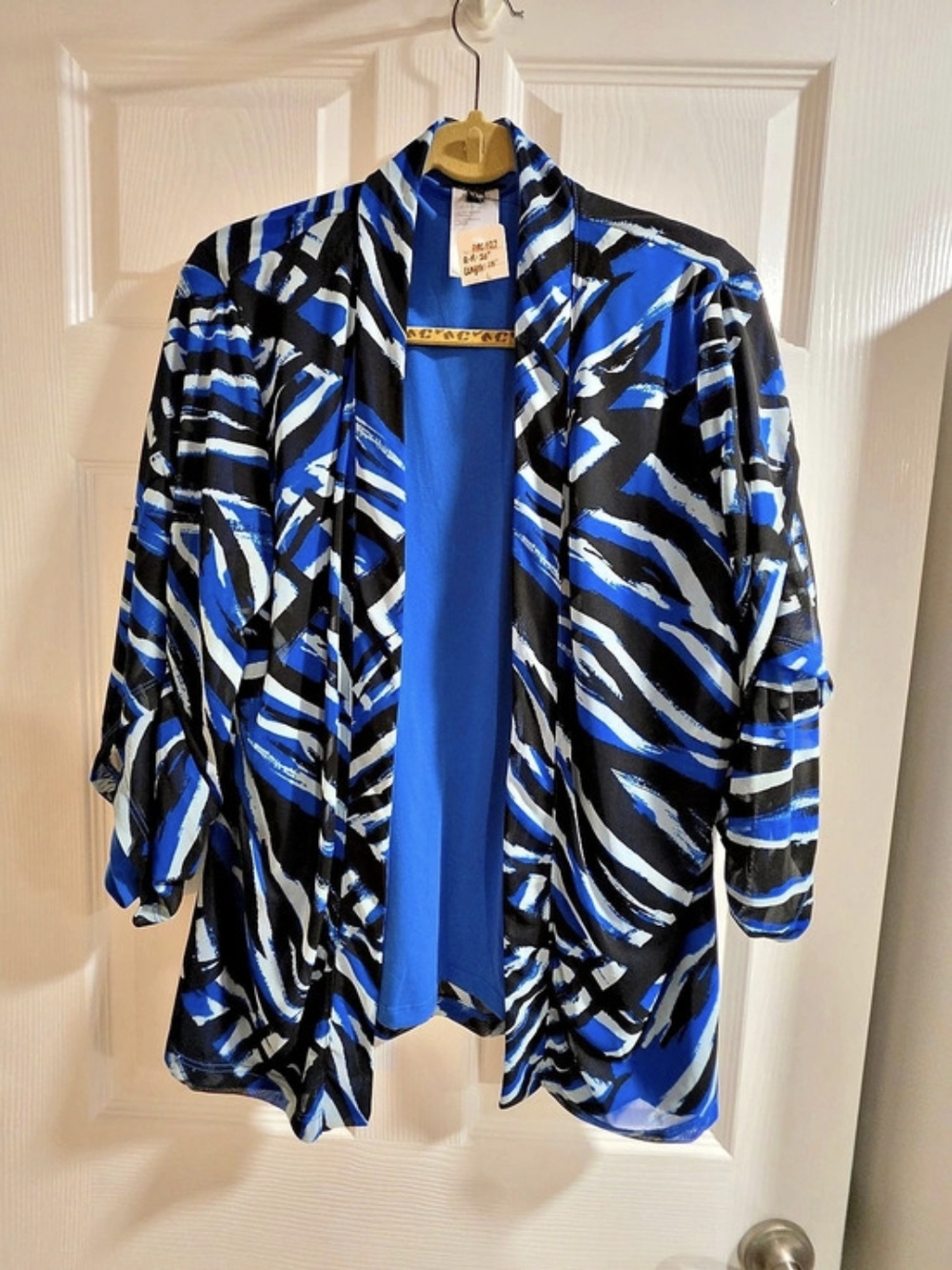 IMANI-Animal Print Jacket in Blue & Black Large- Like New